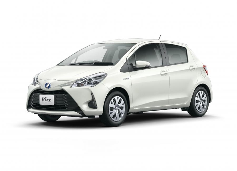  Toyota Vitz Hybrid 2017 года  (фото 9 из 9)